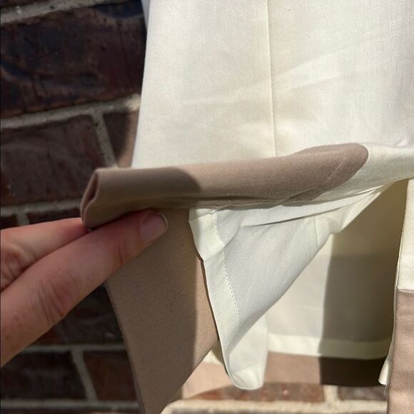 Tahari Arthur S Levine Colorblock Sleeveless Summer Dress Yellow and White 10 - Picture 16 of 16